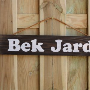 Bek Jard – Houten planken