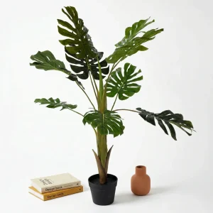 Cheqo® Kunstplant Monstera - Gatenplant - Monstera Deliciosa - Nepplant - Kunst Monstera - Namaak Monstera - voor Binnen - Kamerplant - Decoratie - Kantoorplant - Sfeerplant - Tropisch